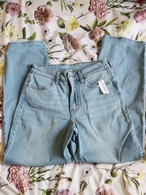 Old Navy High-Rise Wow Loose Jeans, NWT, Size 6